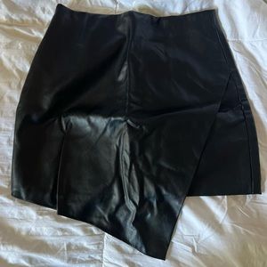 Black vegan leather mini skirt size s
